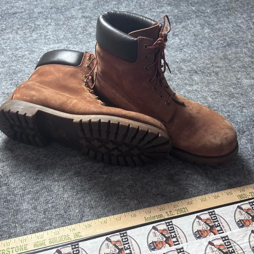 Vintage 90’s Timberland Waterproof Boots